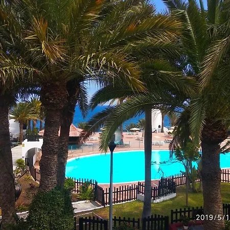 Sea View Luxury Apartment. 2 Bedroom Appartamento *